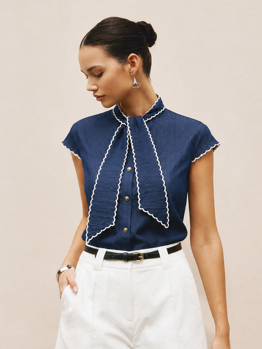 Blusa de manga corta con cuello anudado y borde ondulado | Alice Lune