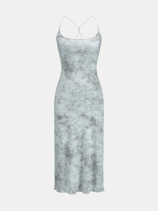 Vestido midi ceñido tie dye con tirantes de cuentas