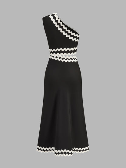 Vestido Midi Asimétrico con Abertura y Acabado Ondulado
