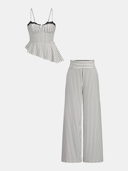 Conjunto de top peplum a rayas con encaje y pantalón