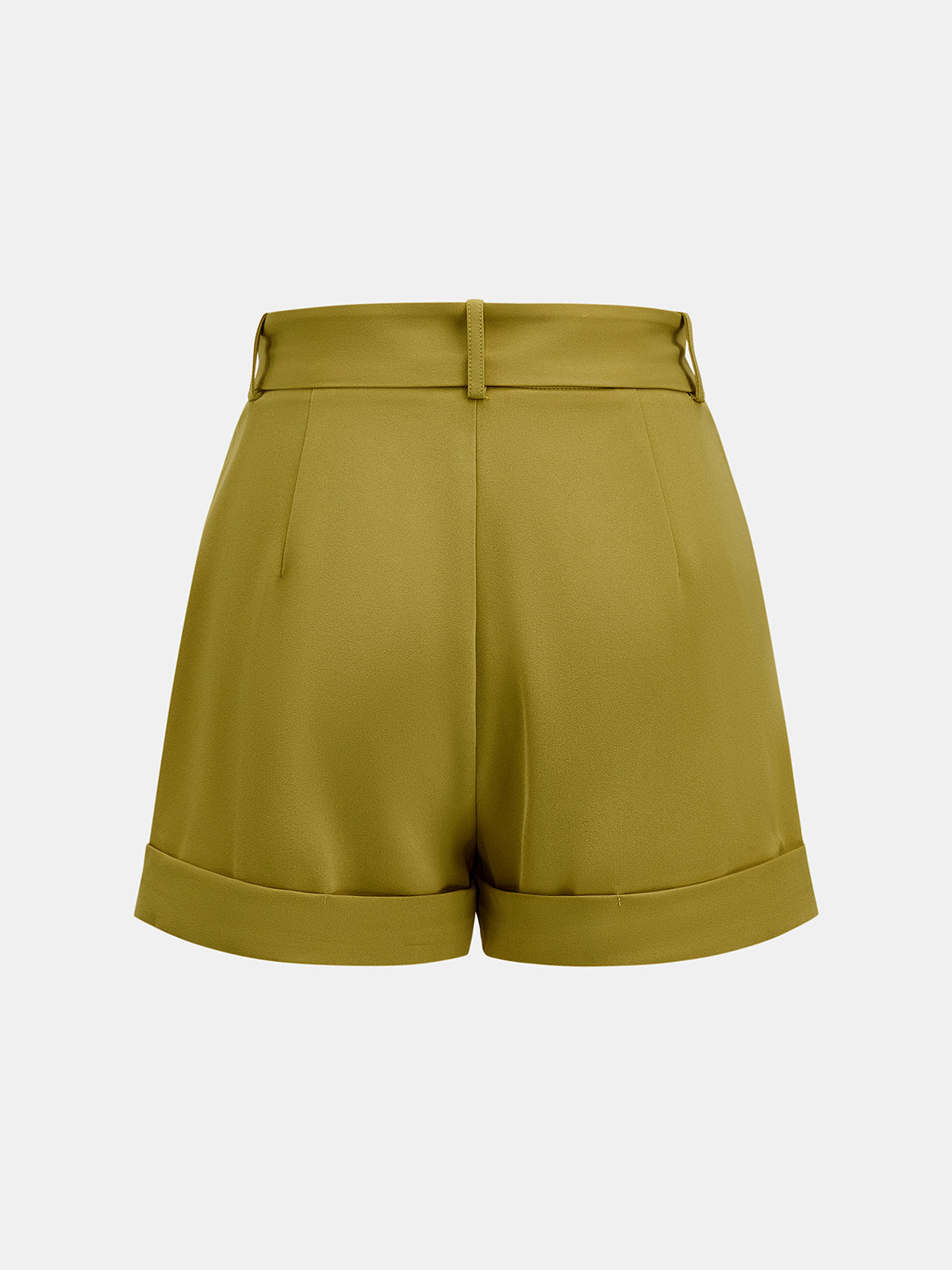 Conjunto de top de escote asimétrico y short con cinturón