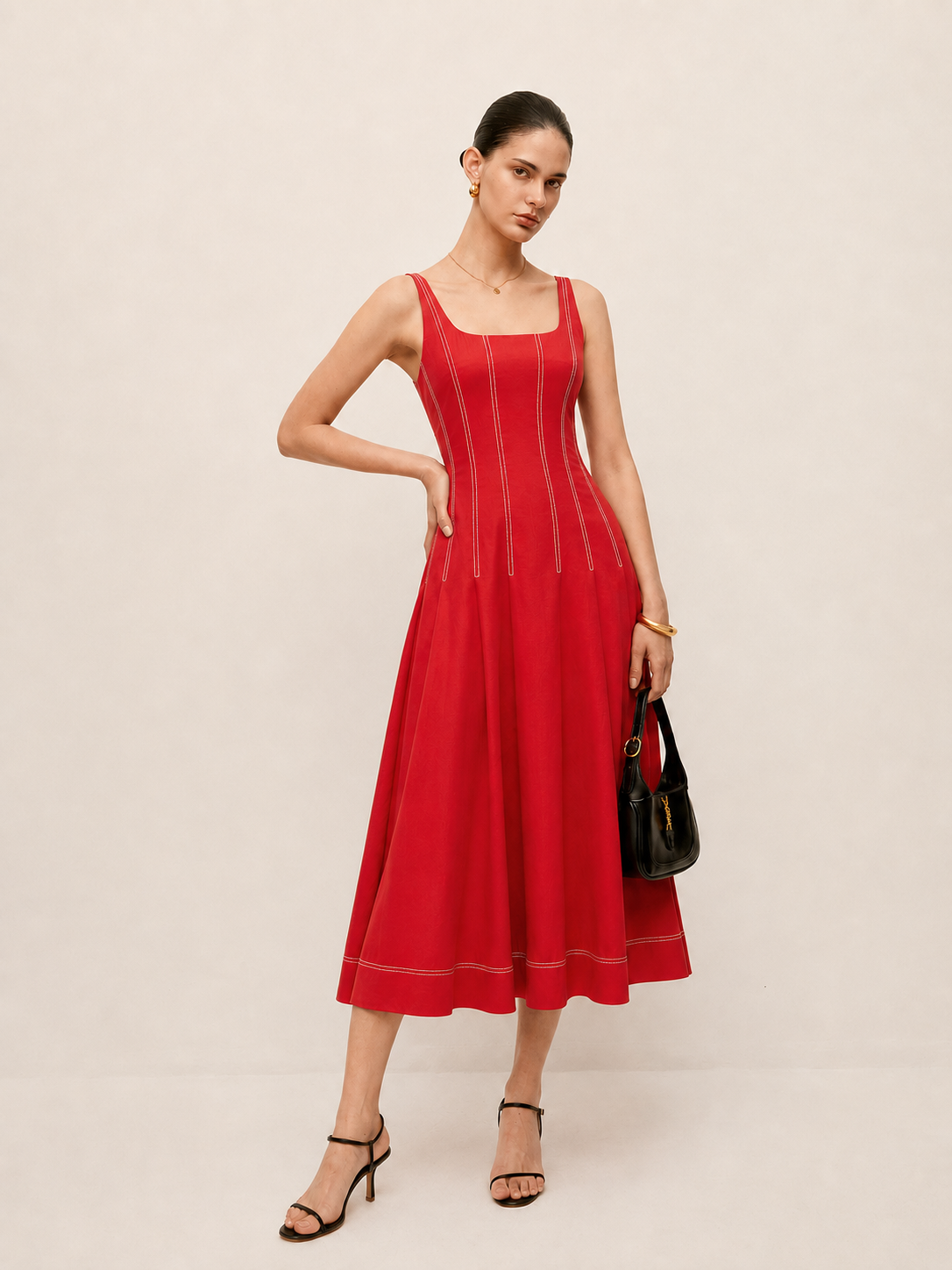 Vestido Largo Vaporoso con Escote Cuadrado y Pespuntes