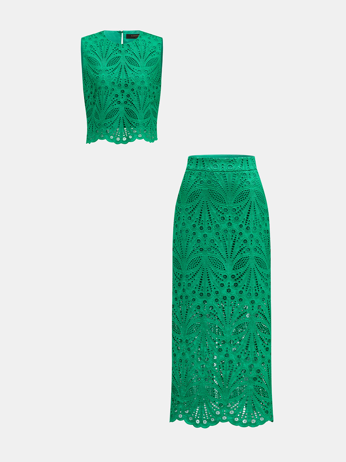 Conjunto de Dos Piezas con Falda y Detalle de Encaje Calado