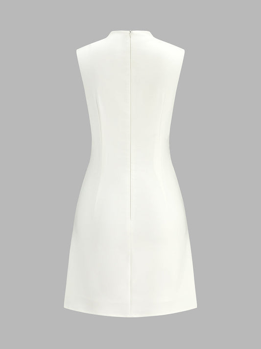 Vestido mini plisado con detalle metálico