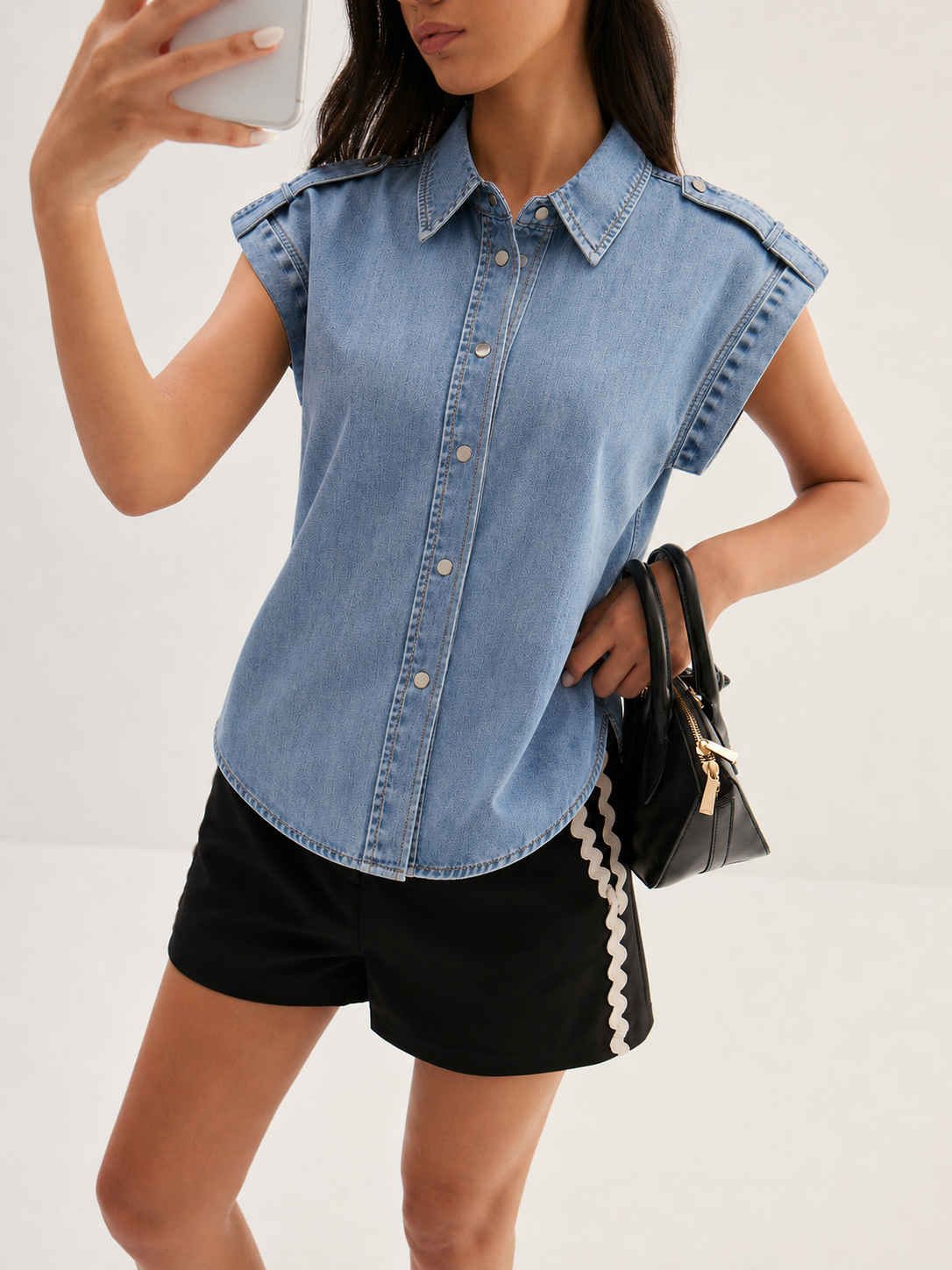 Camisa Vaquera Sin Mangas con Charreteras y Botones Metálicos